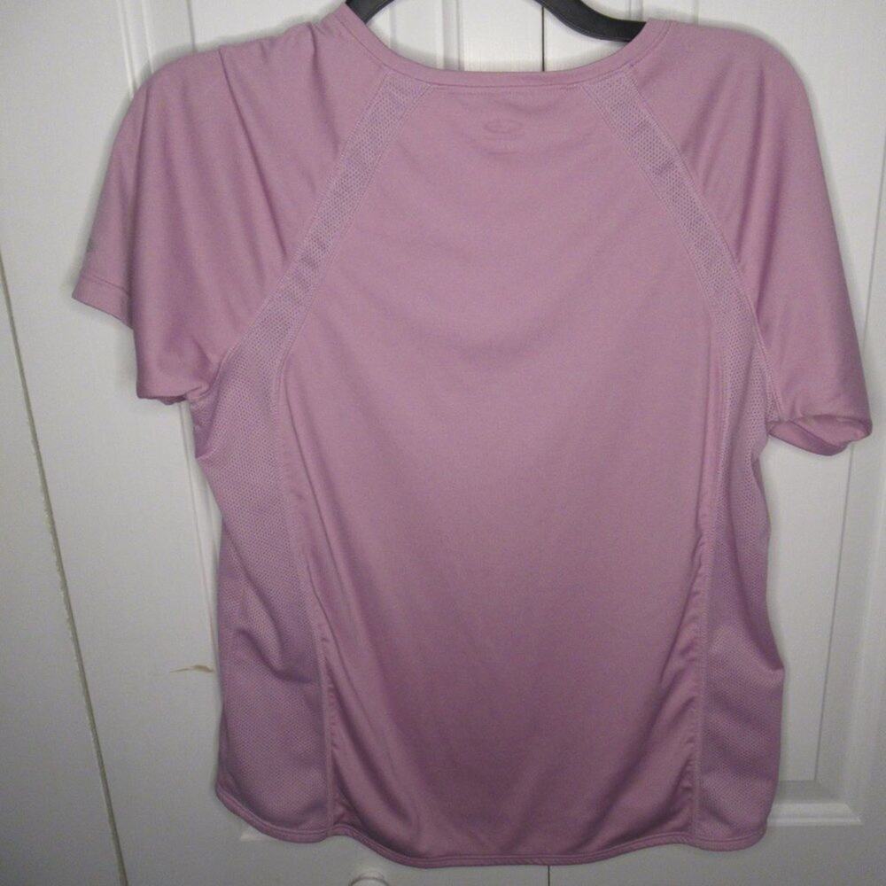 Bundle of 2 Champion V-neck Shirts - Picture 3 of 7